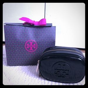 Tory Burch Black Patent Make Up Pouch / Travel Bag